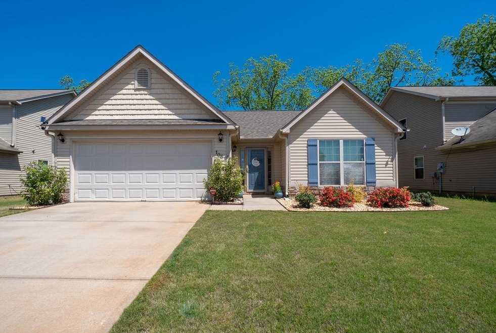 106 Amelia Dr, Byron, GA 31008 - photo 1