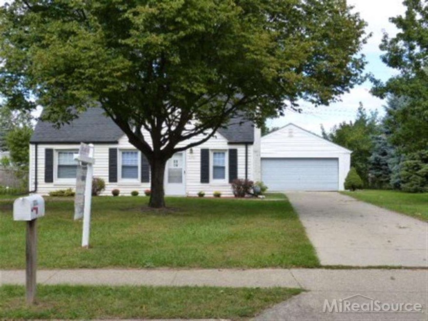 13735 Hartill Ave, Warren, MI 48089 - photo 1