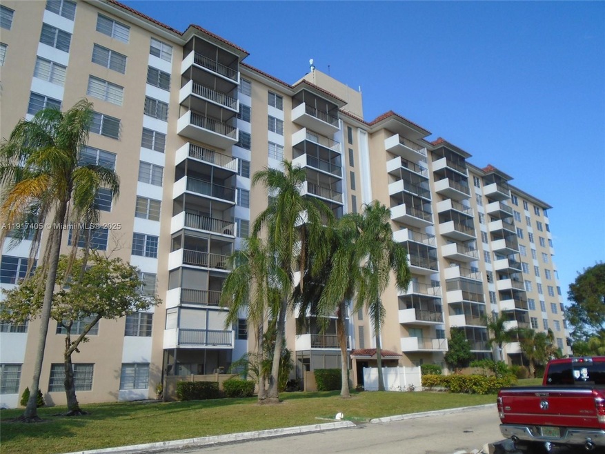 Manors of Inverrary unit 1003, Lauderhill, FL 33319 - photo 1