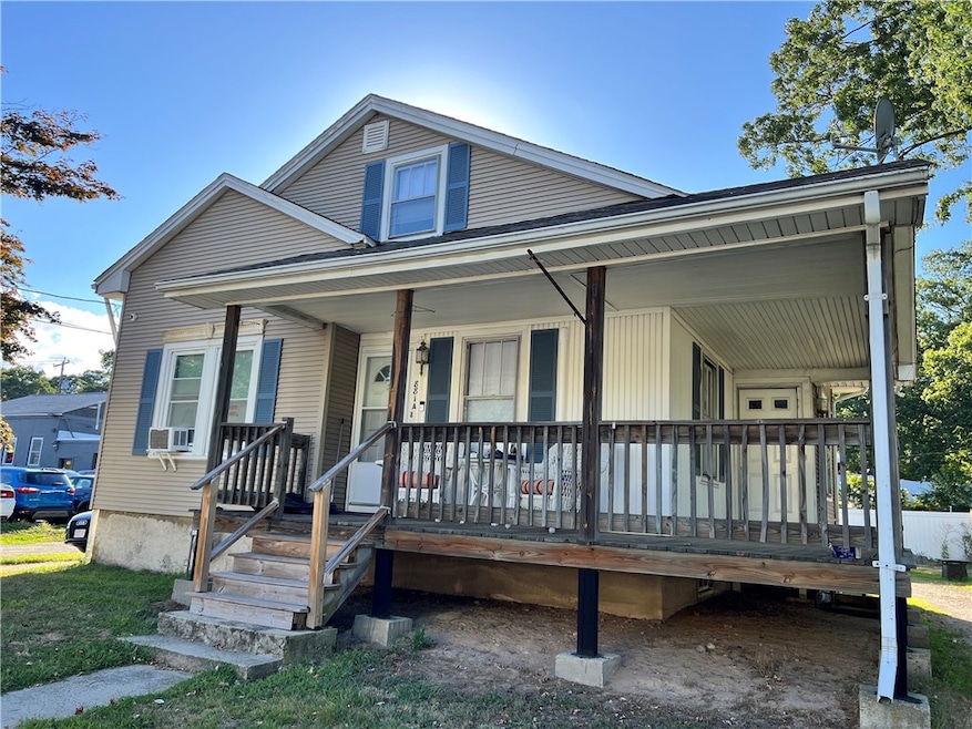 881 Washington St unit B, Attleboro, MA 02703 - photo 1