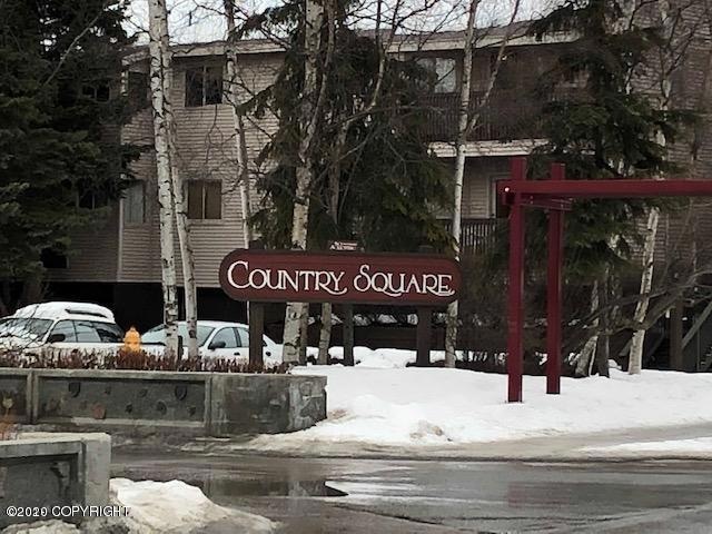 Country Square