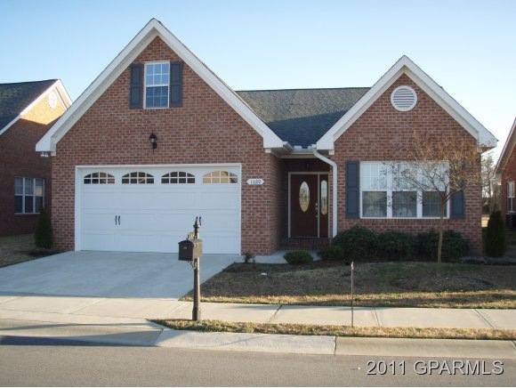 1029 Dearborn Ct, Winterville, NC 28590 - photo 1