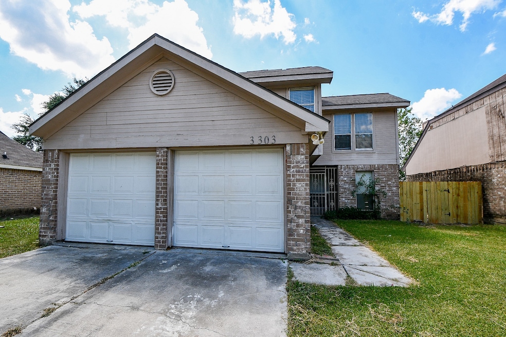 3303 Vega St, Houston, TX 77088 - photo 1
