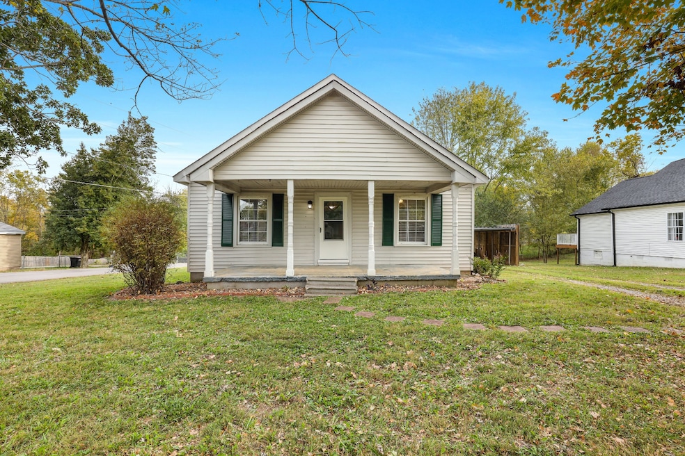 1357 Main St, Greenbrier, TN 37073 - photo 1