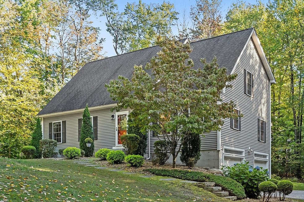 21 Hadley Rd, East Hampstead, NH 03826 - photo 1