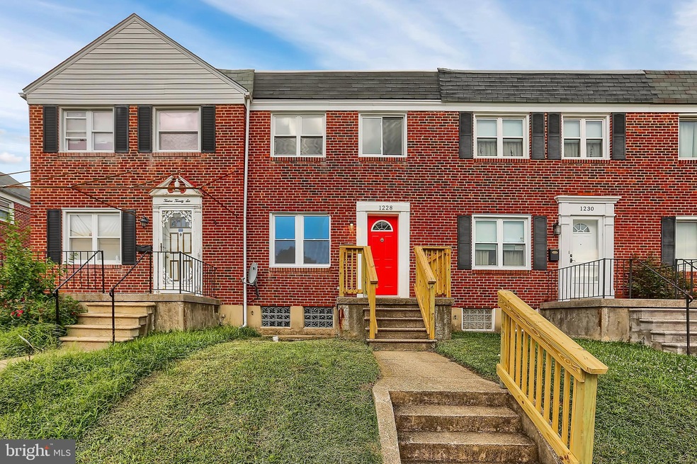 1228 Halstead Rd, Parkville, MD 21234 - photo 1