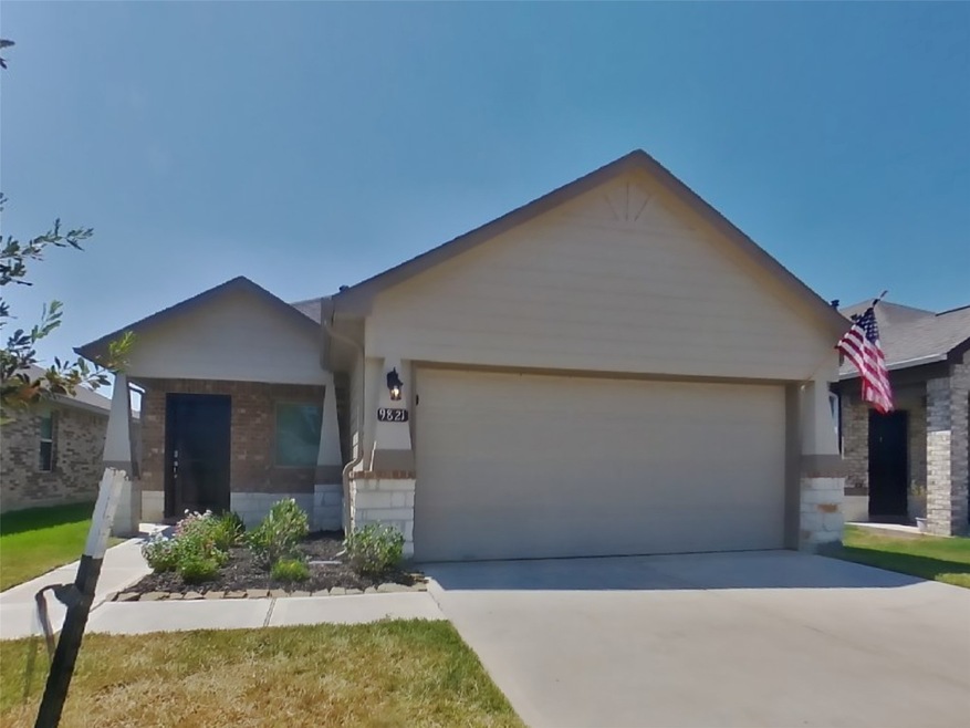 9821 Glen Brook Ln, Magnolia, TX 77354 - photo 1