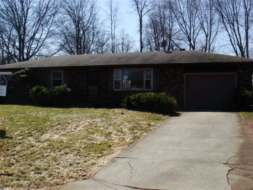 57425 Arabian Dr, Goshen, IN 46528 - photo 1