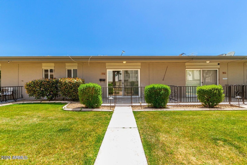 4356 N 36th St unit 14, Phoenix, AZ 85018 - photo 1