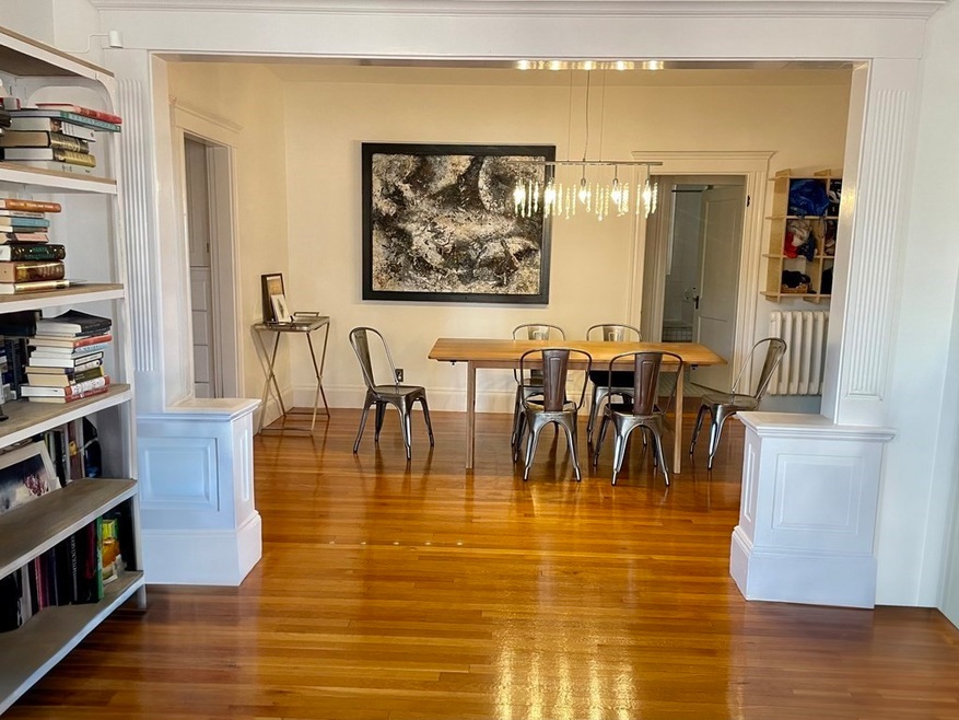 14 Claflin Rd unit 2, Brookline, MA 02445 - photo 1