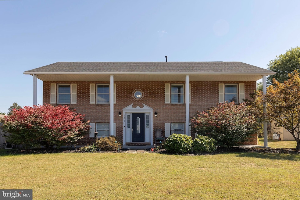 Under Contract $399,999