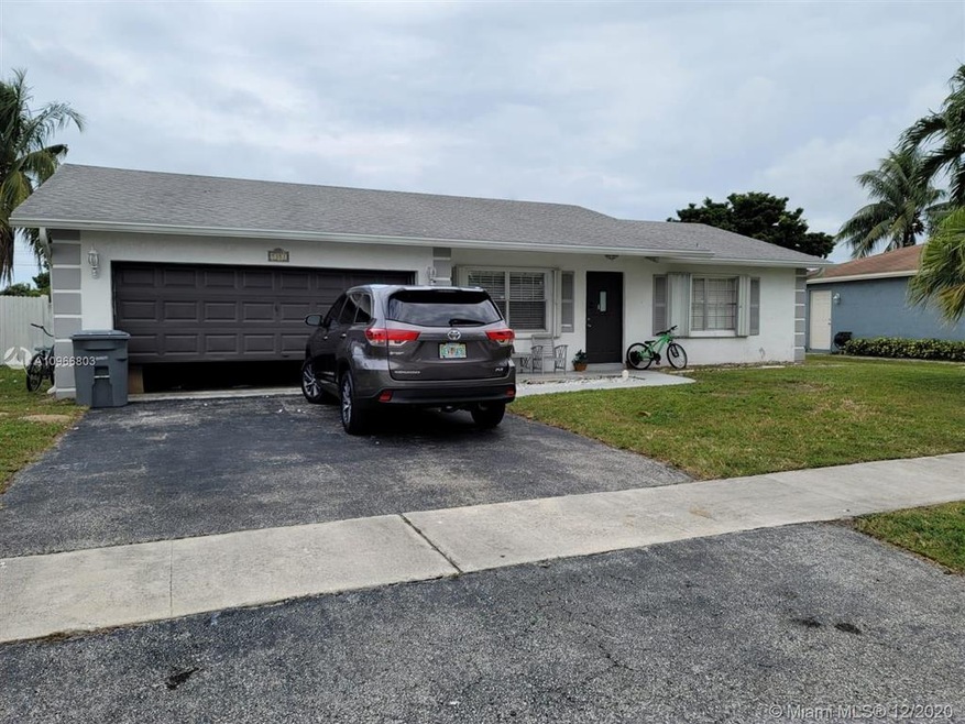 9351 Gettysburg Rd, Boca Raton, FL 33434 - photo 1