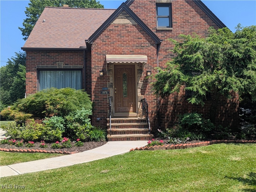 1975 E 226th St, Euclid, OH 44117 - photo 1