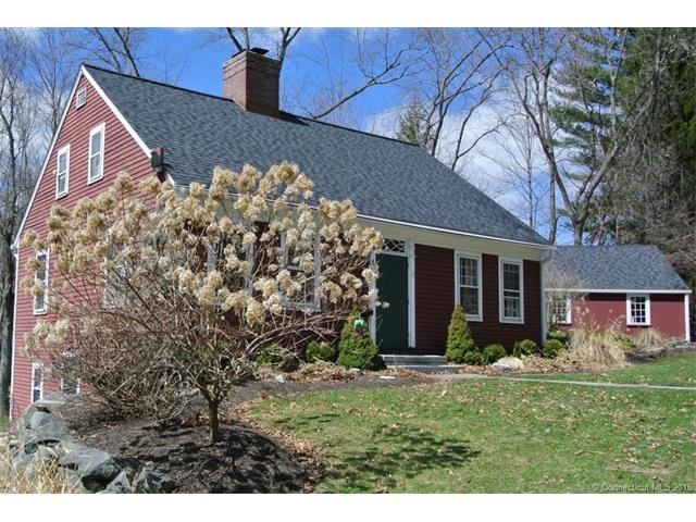42 Southridge Dr, Waterbury, CT 06708 - photo 1