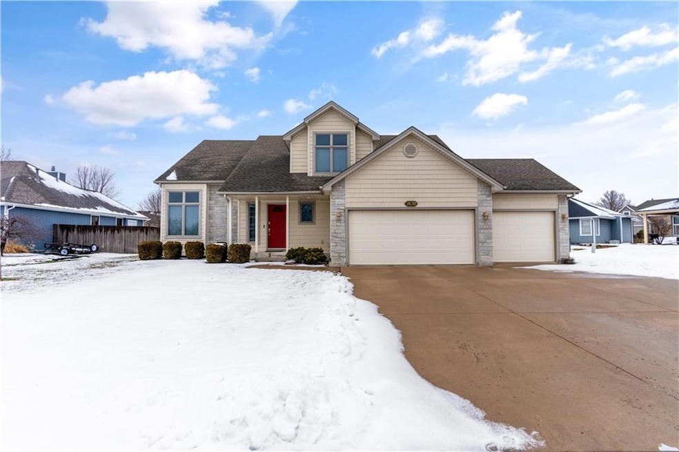 7630 SW Bingham St, Topeka, KS 66614 | MLS# HMS2468796 | Homes.com