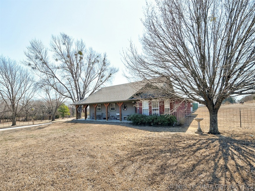 2310 Mcclain Rd, Ardmore, OK 73401 - photo 1