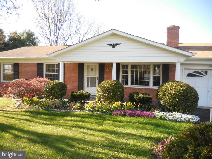 301 E Loudoun Valley Dr, Purcellville, VA 20132 - photo 1