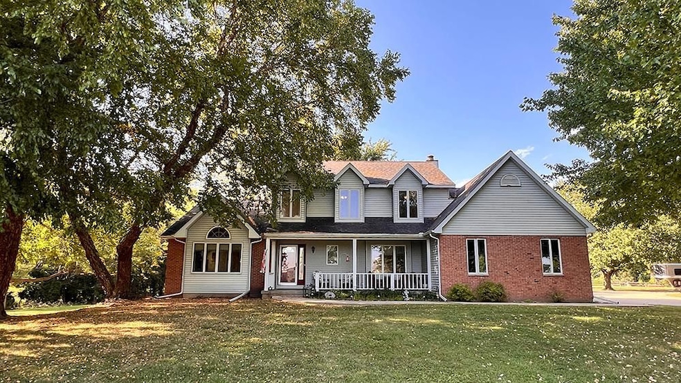 15344 Norrish Rd, Morrison, IL 61270 - photo 1