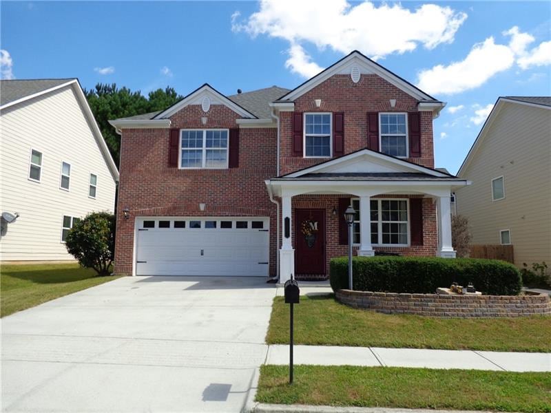 2555 Meadow Trace Dr, Grayson, GA 30017 - photo 1