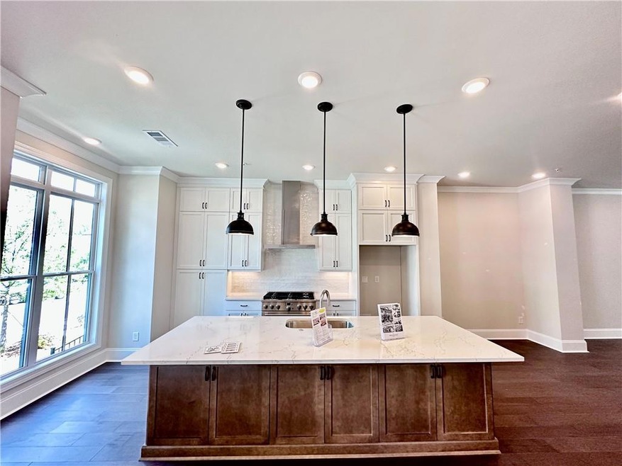 Home Site 22: Quartz Kitchen with Matte Black Hard
