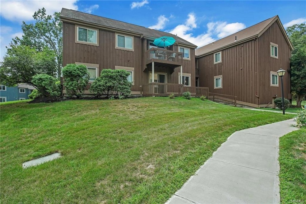 125 Sterling St unit 125, Beacon, NY 12508 - photo 1