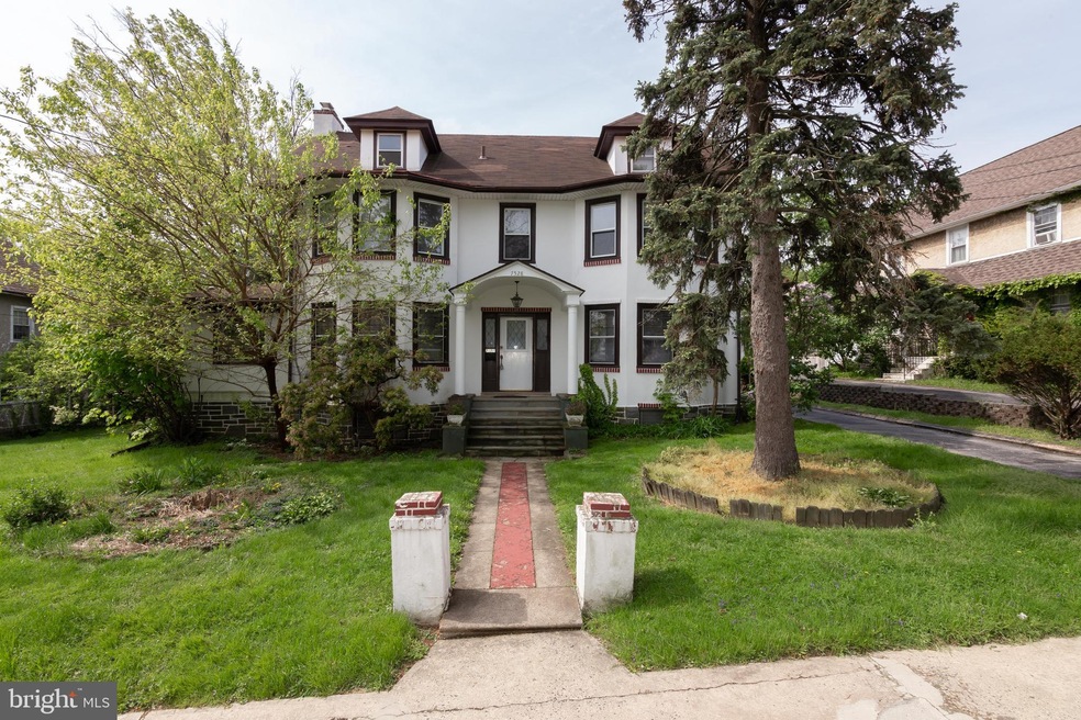7528 Rogers Ave, Upper Darby, PA 19082 - photo 1