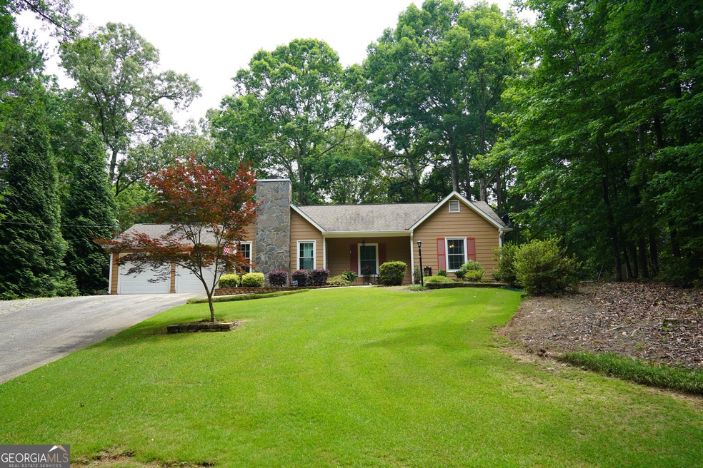 290 Oak St, Fayetteville, GA 30215 - photo 1