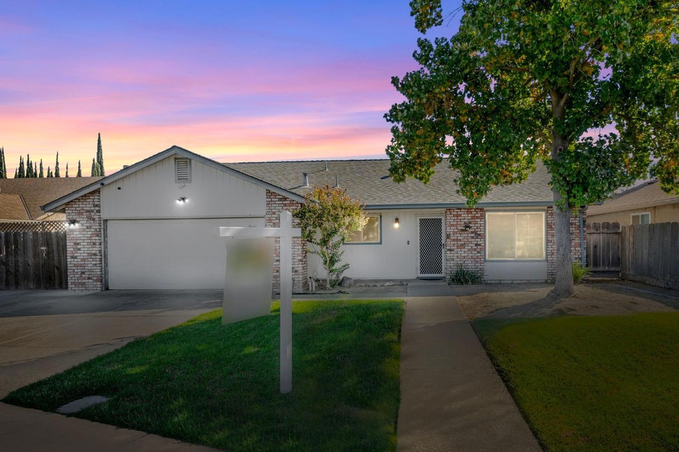 Sold $519,950 • Co-Listing Agent