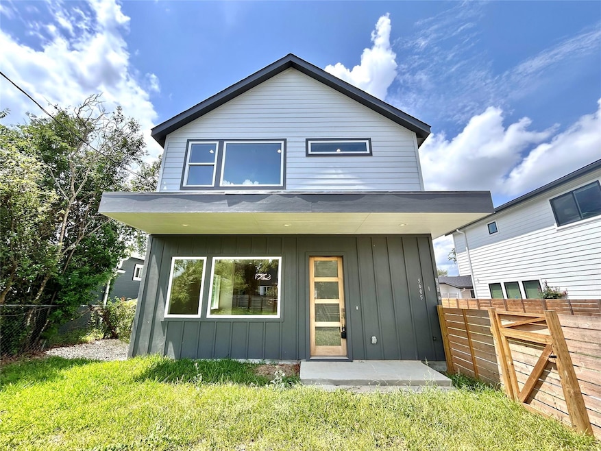 For Rent $3,275/month