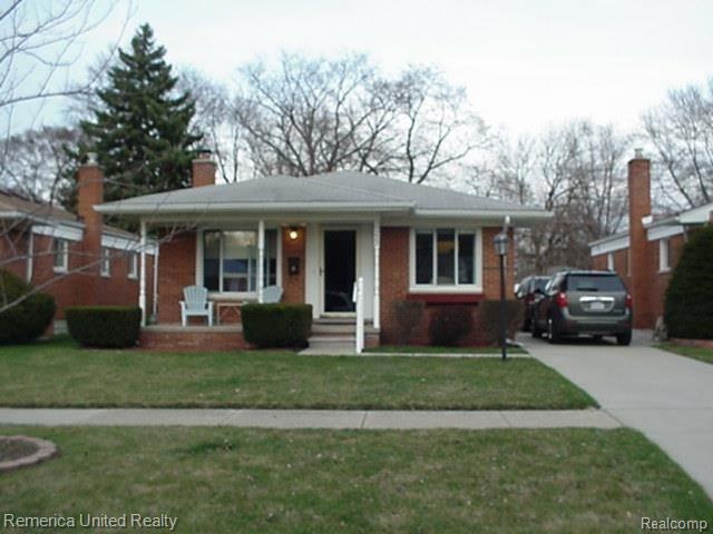 MAINTAINENCE FREE EXTERIOR