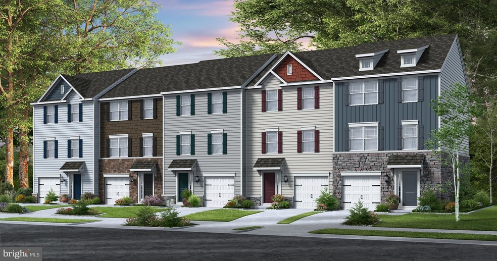 3387 Landmark Ct, Chambersburg, PA 17201 - photo 1