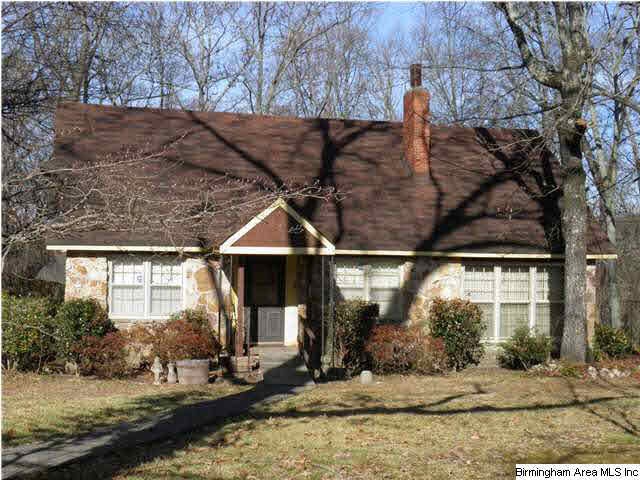 Charming 1.5 story home on 2+ acres