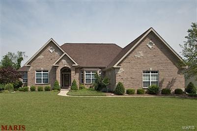 CUSTOM 2900+ Ranch with 3 car side entry garage on
