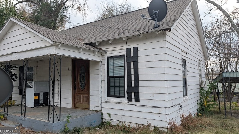 182 James St, Forsyth, GA 31029 - photo 1