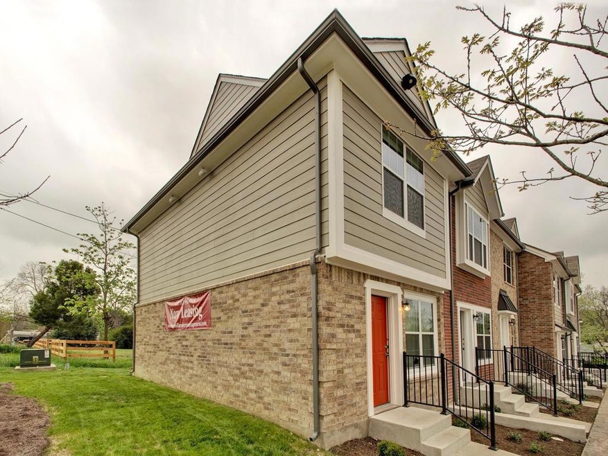 202 S College St unit 11, Georgetown, TX 78626 - photo 1