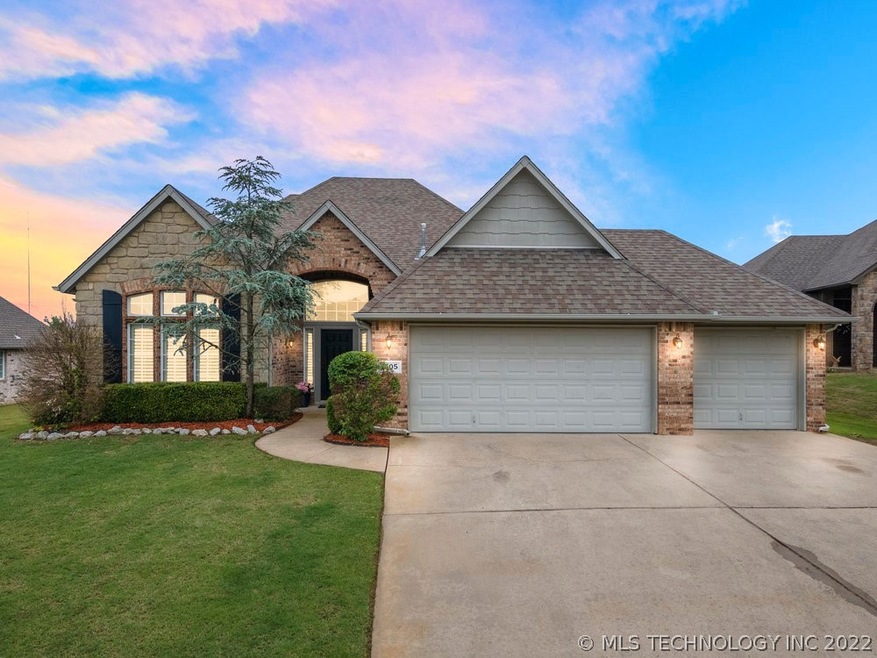 7505 E Knoxville St, Broken Arrow, OK 74014 - photo 1