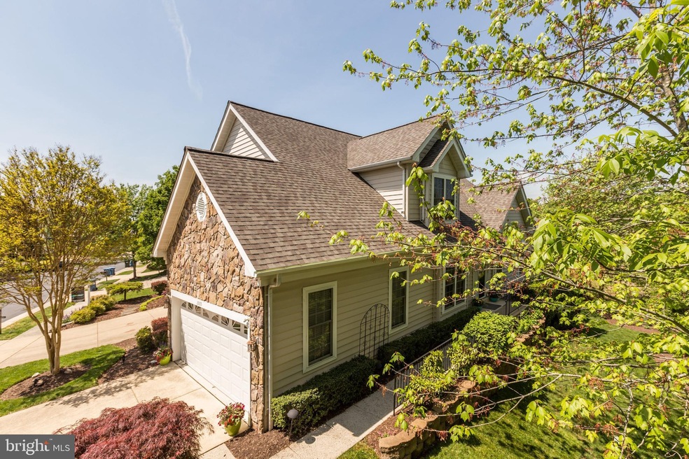 25655 Tremaine Terrace, Chantilly, VA 20152 - photo 1