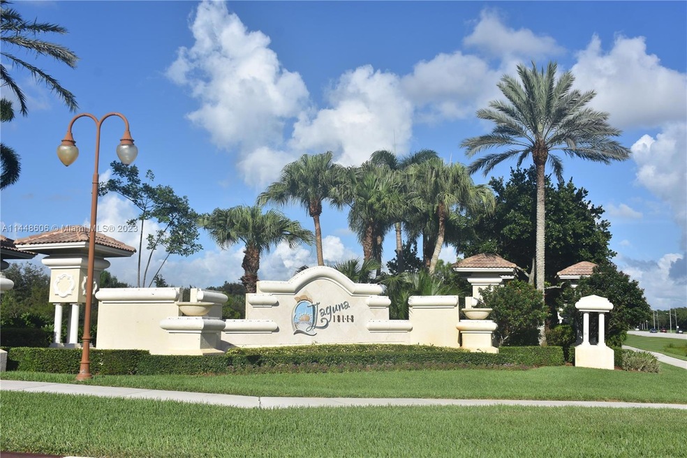 6190 SW 195th Ave, Fort Lauderdale, FL 33332 - photo 1