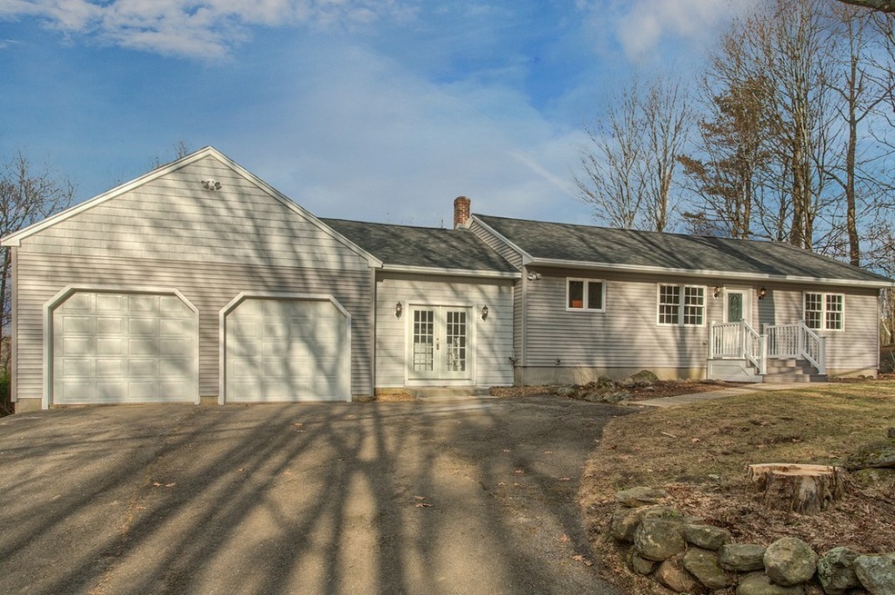 260 Partridge St, Gardner, MA 01440 - photo 1