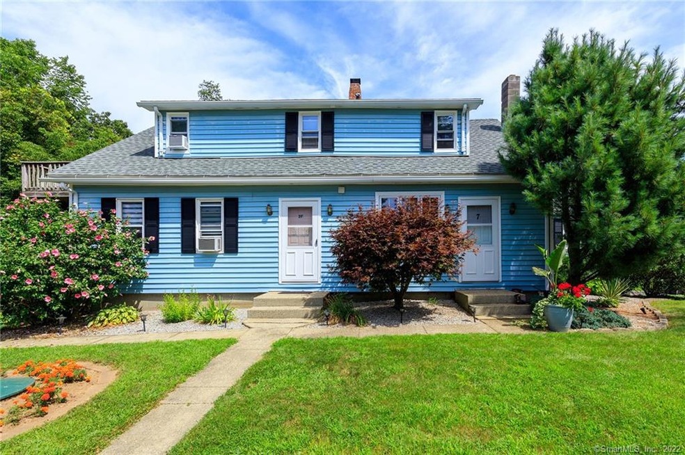 7 Walker Rd, Quinebaug, CT 06262 - photo 1