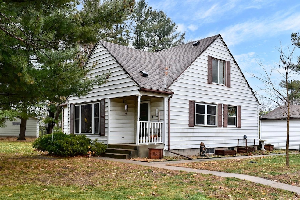 812 6th St W, Wabasha, MN 55981 - photo 1