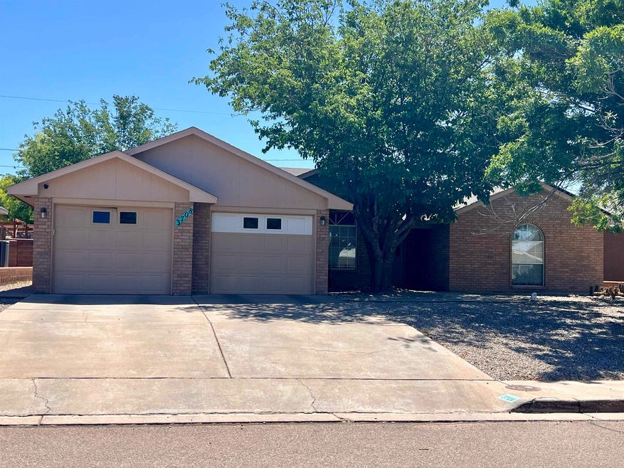 Pending $315,500 • Co-Listing Agent