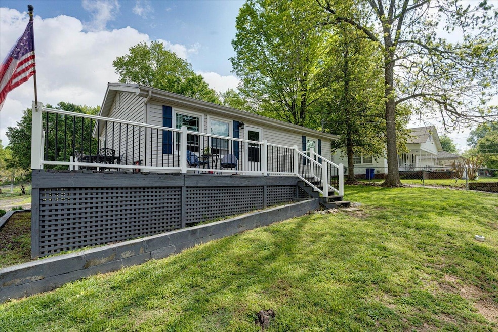 1205 14th St SE, Cleveland, TN 37311 - photo 1