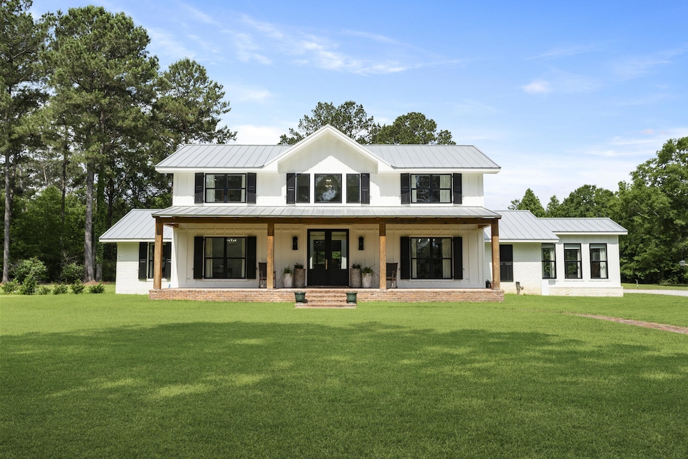 1459 OLD WY 35 N