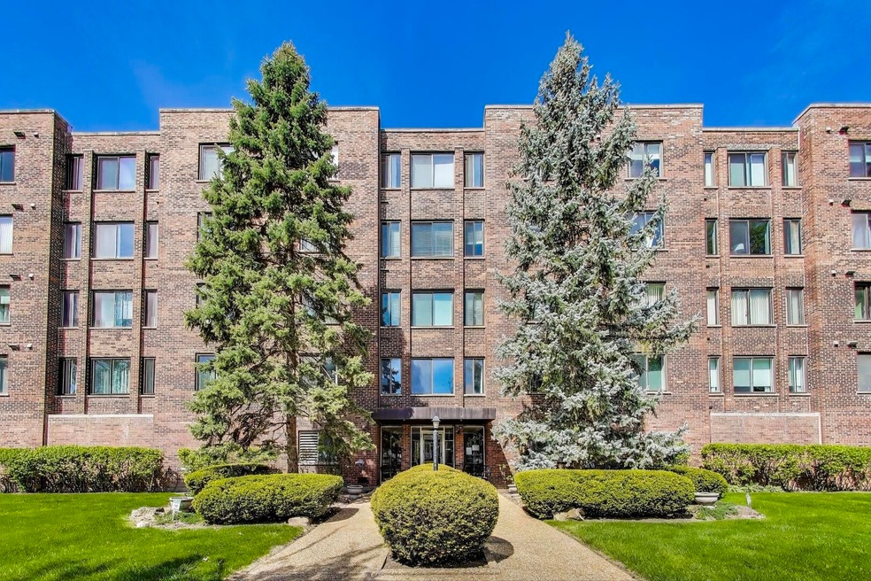 Sold $305,000 • Co-Listing Agent