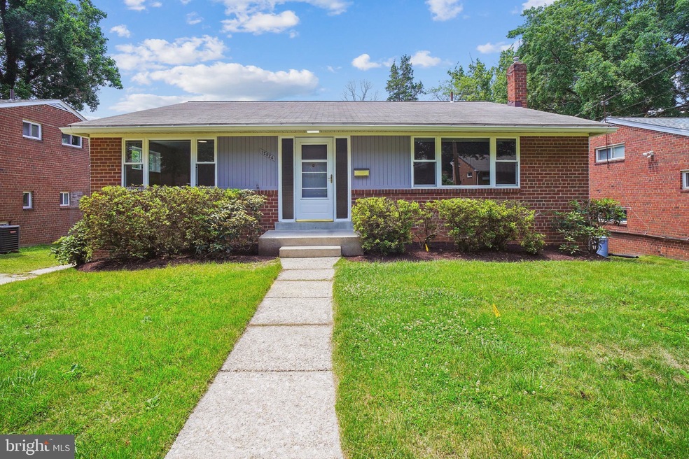 12924 Crisfield Rd, Silver Spring, MD 20906 - photo 1