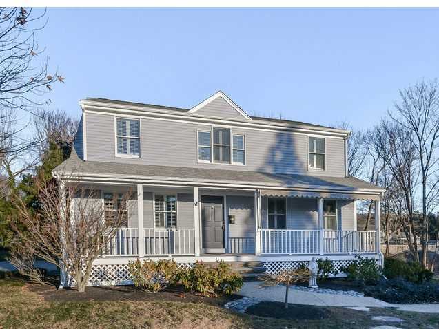 11 Howe St, Bristol, RI 02809 - photo 1