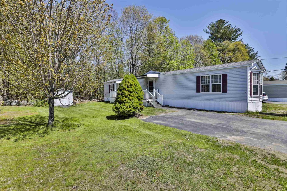 9 Arrow Dr, Salem, NH 03079 - photo 1