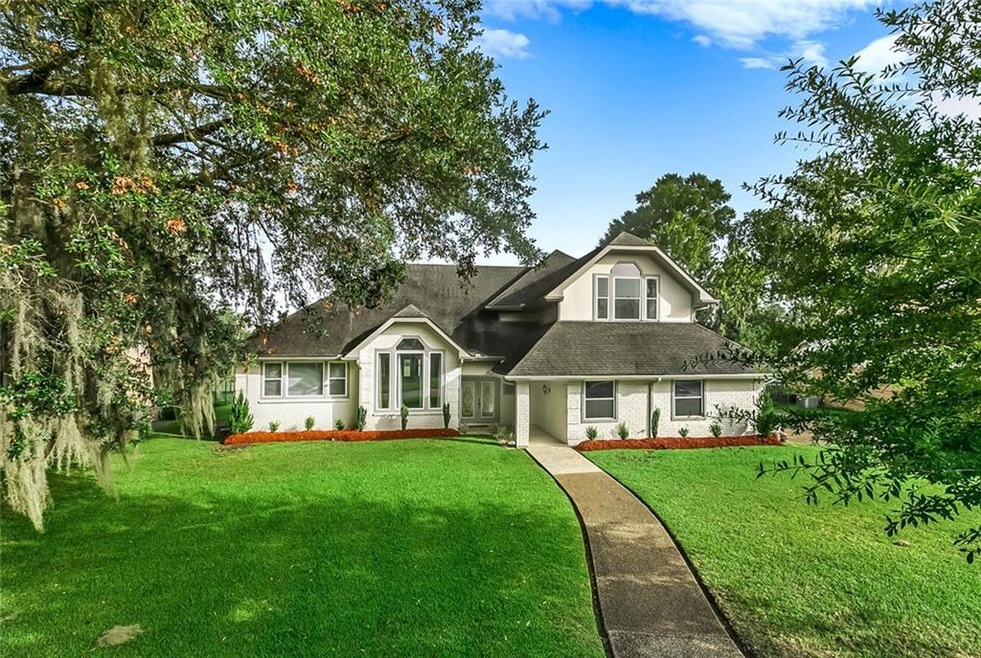 13 Belle Grove Dr, Destrehan, LA 70047 - photo 1