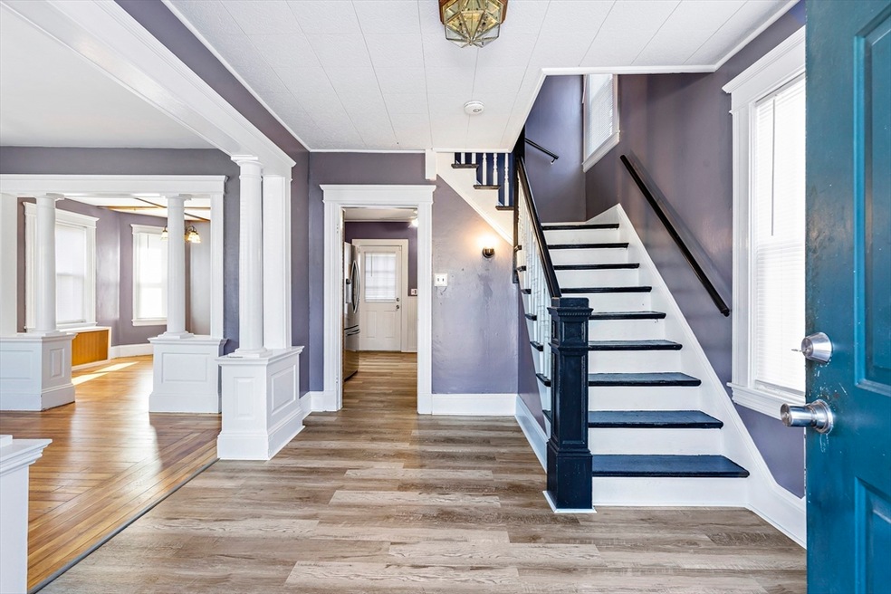 77 Sutherland St, Lowell, MA 01850 - photo 1